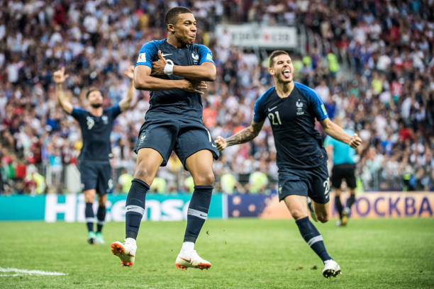 不足而非教 不足而非教