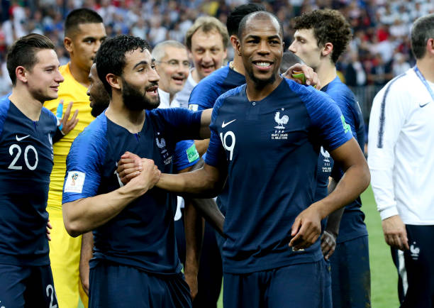 的导火索 的导火索